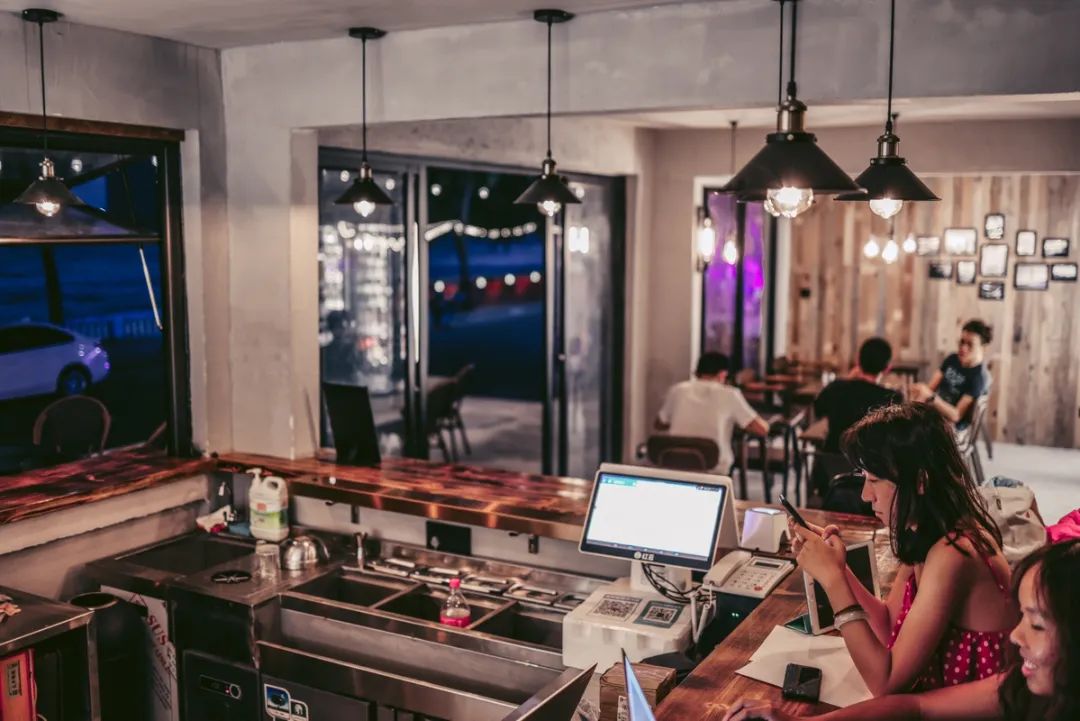 如果你热爱大海,如果你热爱生活那么请热爱大海