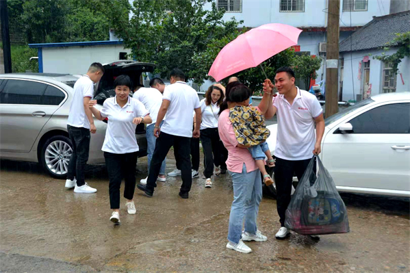 丽莎轻奢河南总代理,丽莎轻奢美业产品