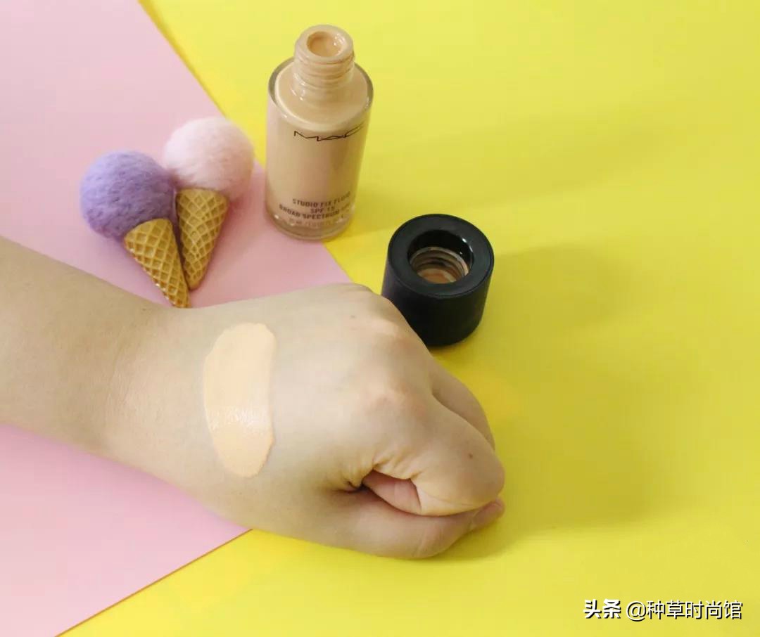 几款很火的贵价粉底测评,测评12块钱粉底液