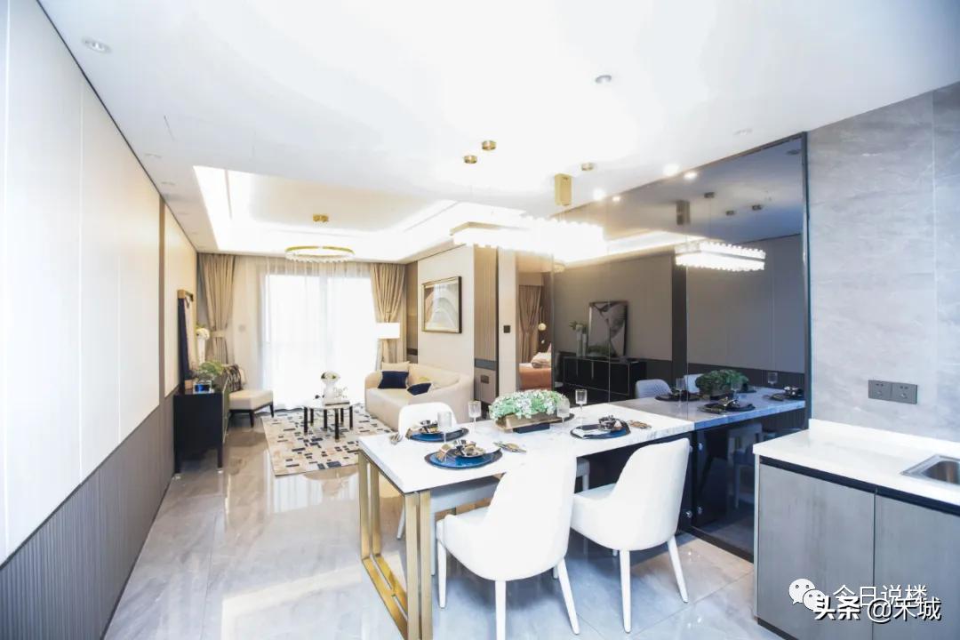 红五月？国商金融CBD硬核神盘未卖先火，只等开抢