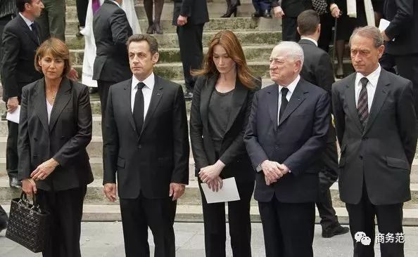 圣罗兰寿命,圣罗兰主要成就