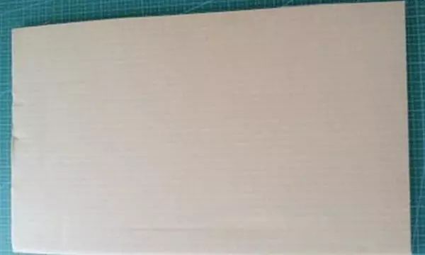 玉米叶手工粘贴画图幼儿园手工,老虎手工灯笼幼儿园手工制作