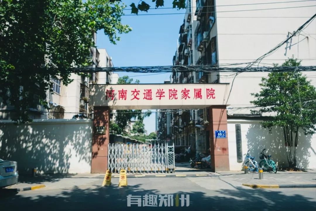 吃不完的饭逛不完的街,吃不完的美食走不完的小巷