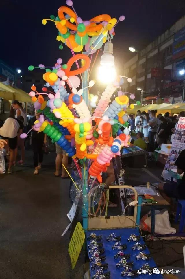 泰国普吉岛甲米具体的位置,泰国导游