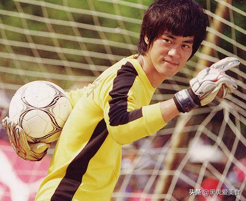 为演好李小龙,他日夜练习截拳道,他却说:再不会扮演李小龙了