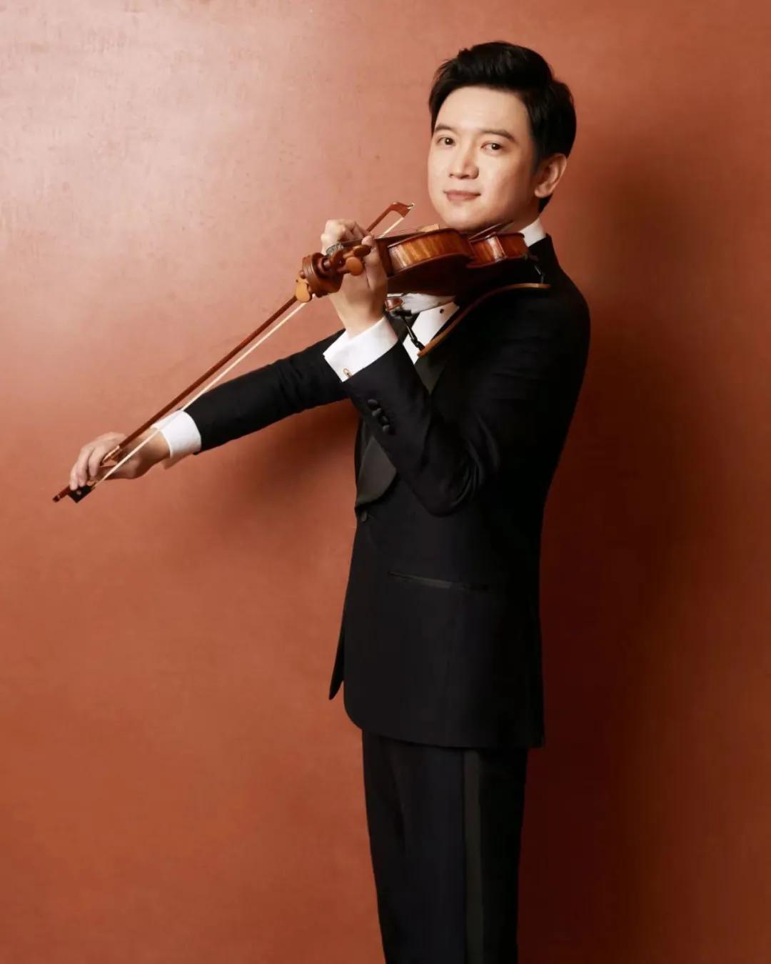 刘霄小提琴精彩片段,青年小提琴演奏家刘霄