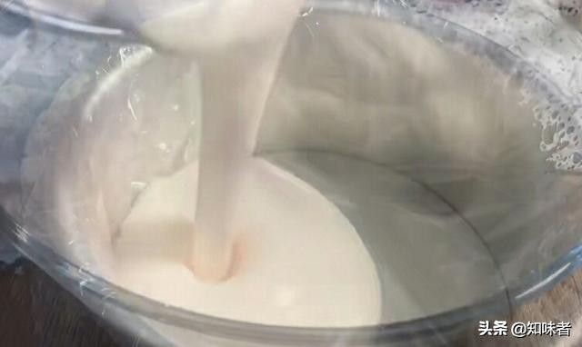 奉化用酸奶自制水蜜桃冰激凌 (怎么做白桃酸奶冰淇淋)