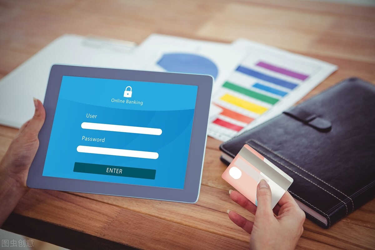 新手怎样自己搭建网站,网站上线要买虚拟主机还是服务器