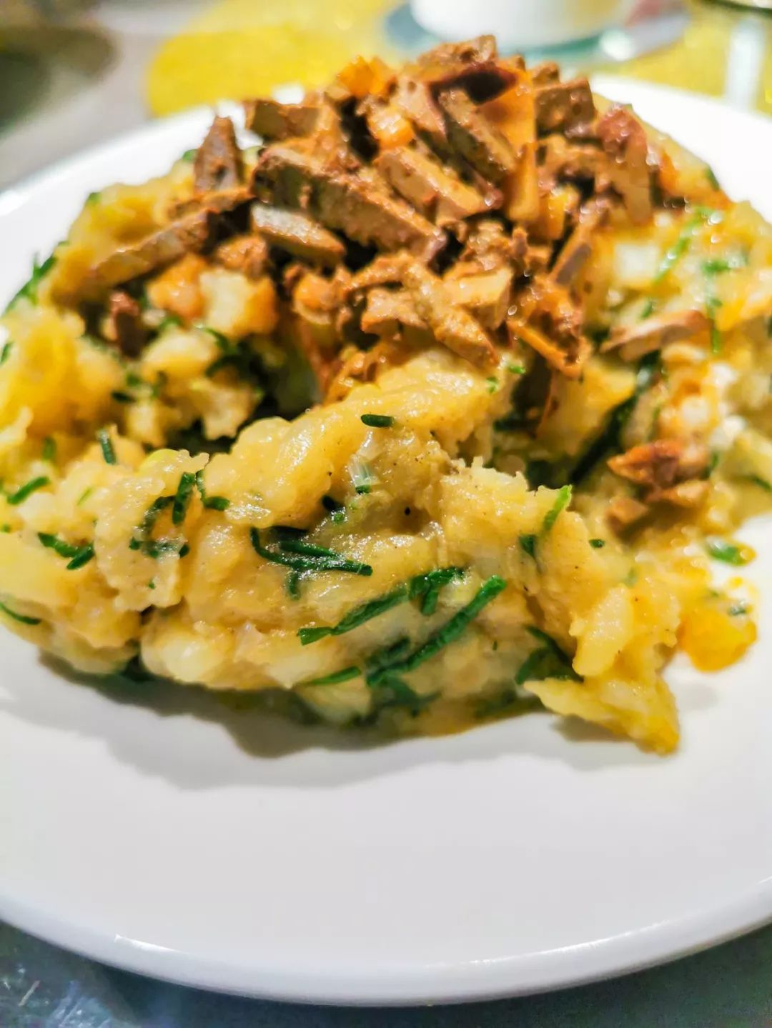 云南哪个地方人最爱吃火锅,山西哪些地方特别能吃土豆