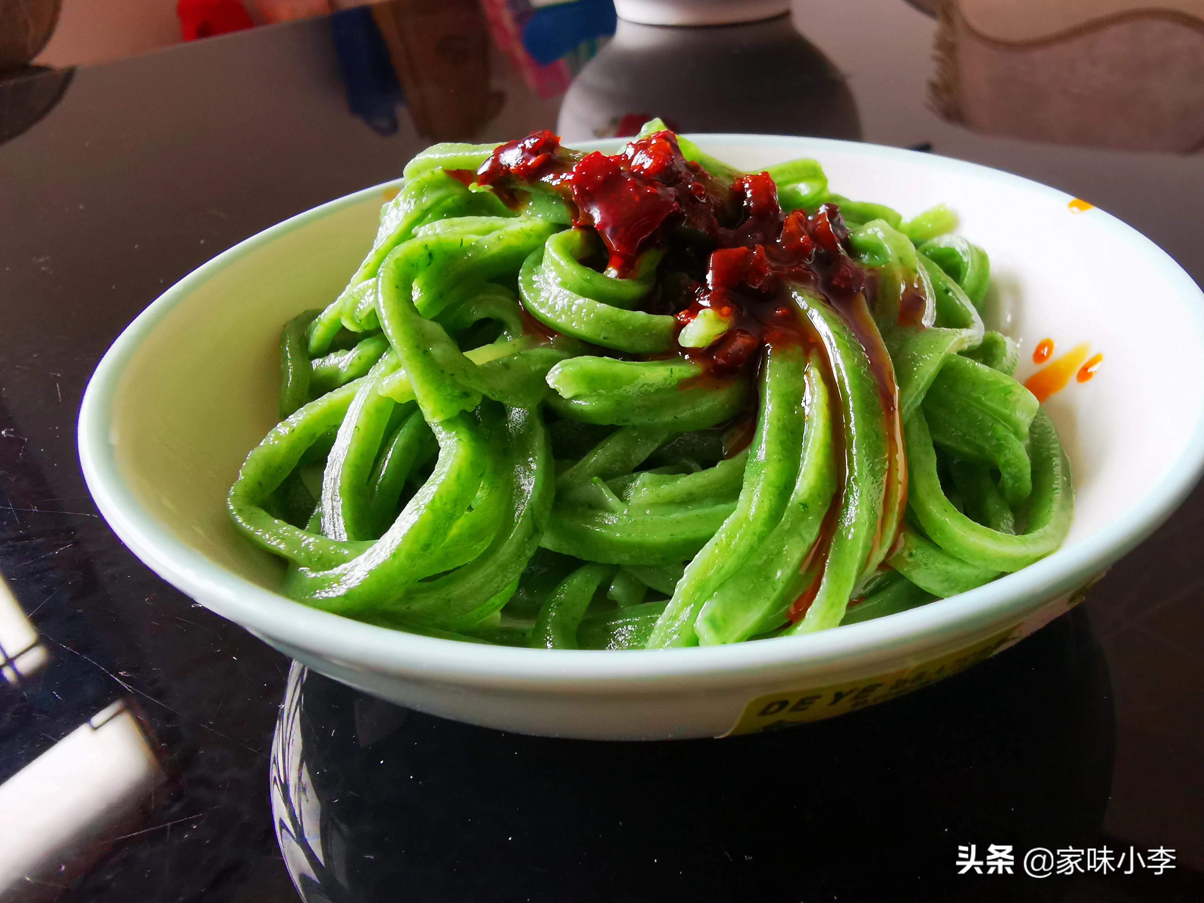 手擀面面条一煮就断什么原因,手擀面一煮到锅里就断怎么回事