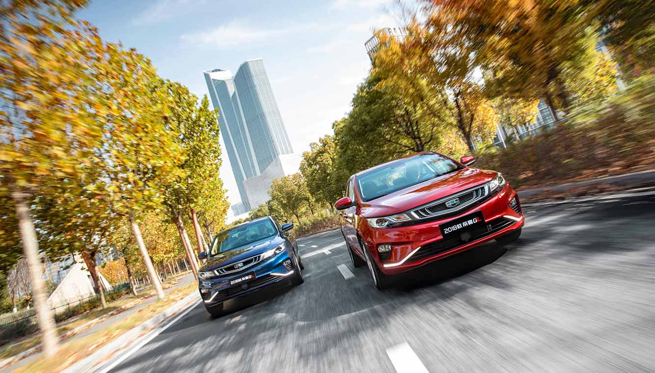 十万级紧凑车型谁的性价比更高,帝豪GL比福睿斯更合适年轻人