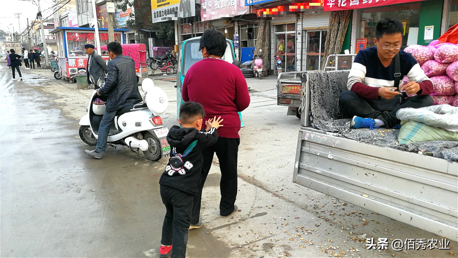 农村花生出售价格,农村集市摆摊暴利