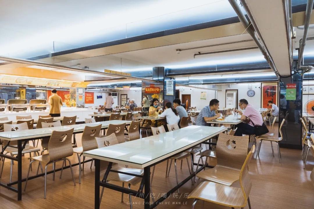 天平架素食自助餐,15元吃素食自助餐