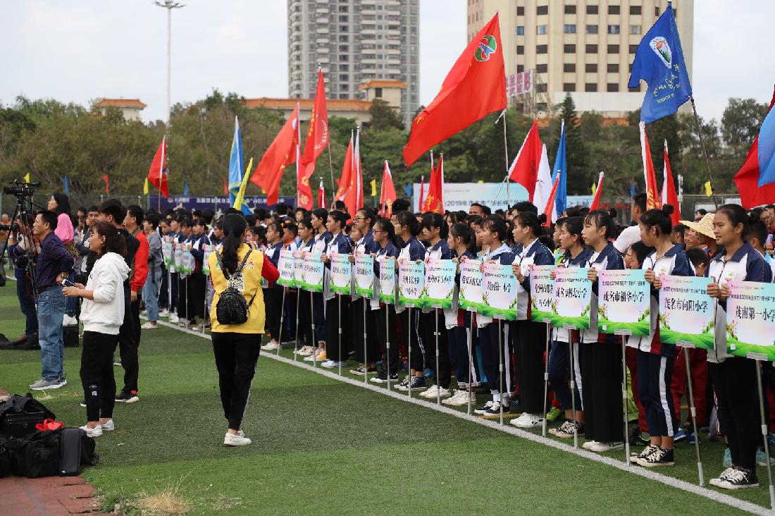 第三届市长杯足球赛闭幕式,市长杯第30届足球赛排名