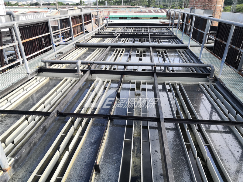 环保处理污水池防水涂料,绿色防水涂料怎么彻底清除