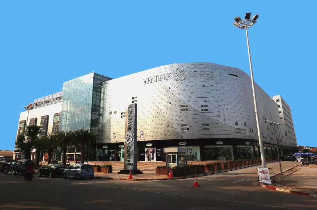 在天堂和地狱之间有炼狱,老挝之旅的感慨