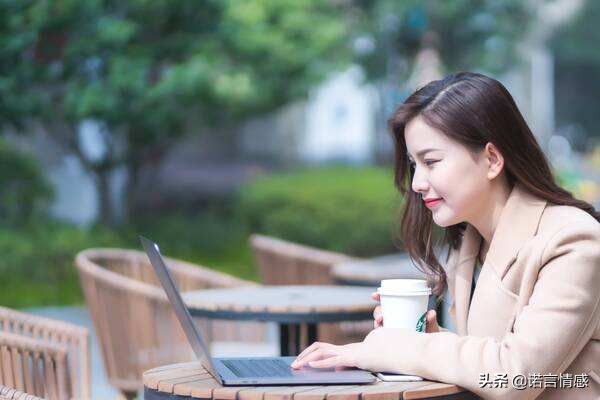 报复一个人最好得到方式就是让他过来求你