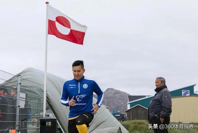 格陵兰全国足球联赛,格陵兰足球联赛