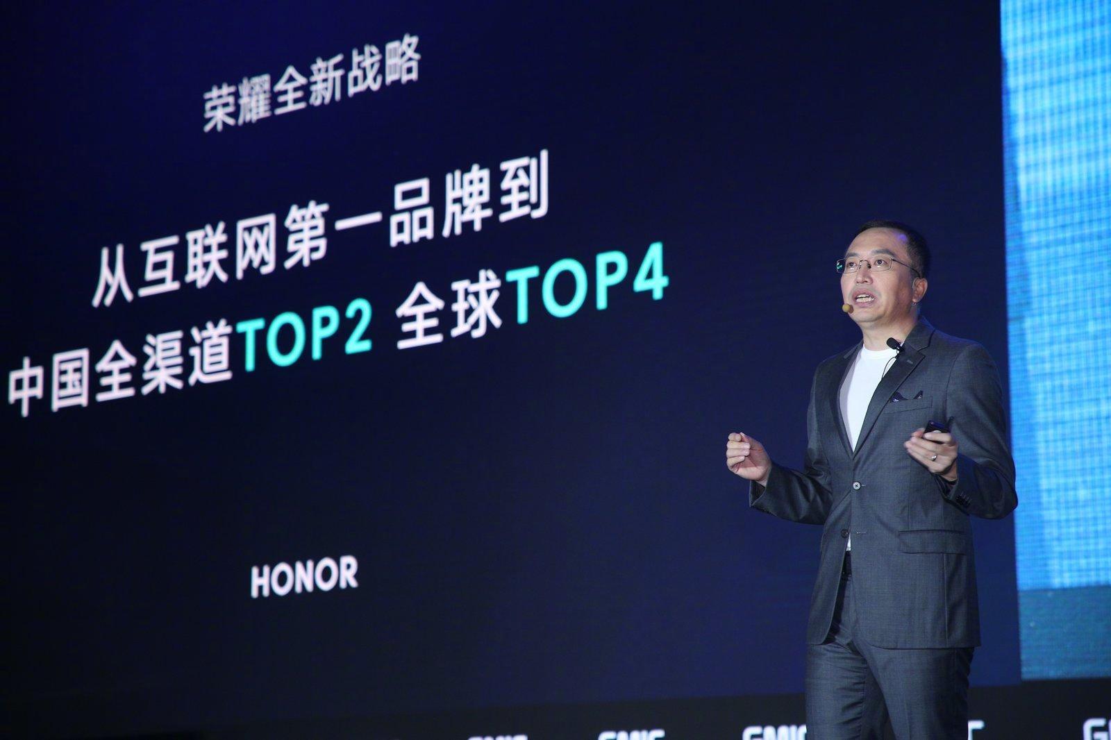 华为销量暴跌的手机,华为手机销量断崖式下跌是真的吗