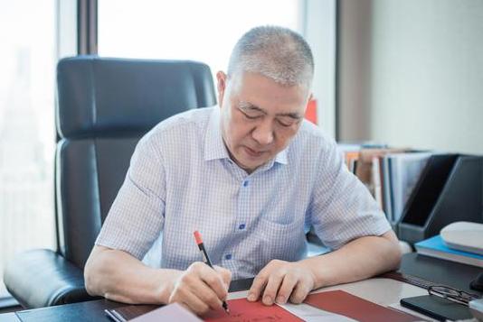 金夫人周生俊完整视频,金夫人周生俊全家福