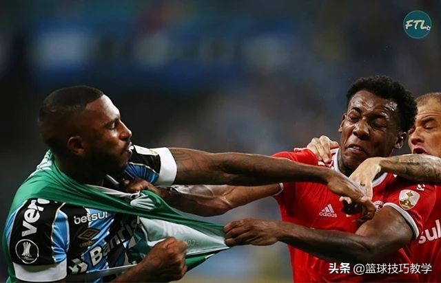 世界杯史上最惨烈十大斗殴事件,南美足球比赛冲突打群架红牌罚下