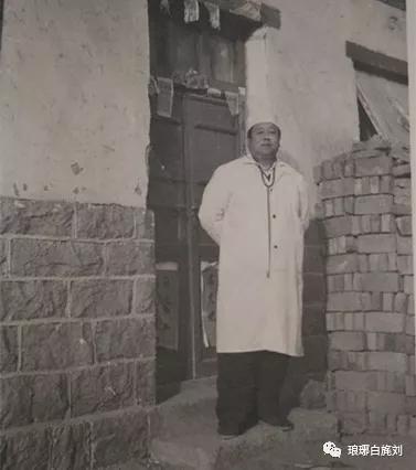 德医双馨妙手仁心,德医双馨完整