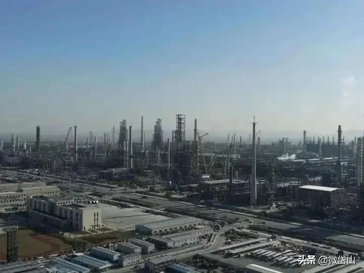 你好，我叫岱山，这是我的最新简历