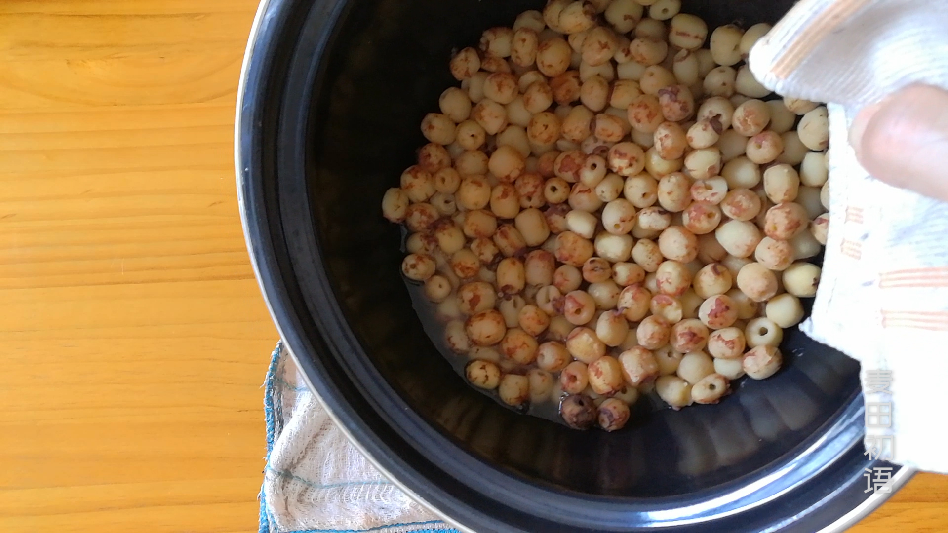 做莲蓉馅怎样做,正宗莲蓉馅怎么做没有麦芽糖