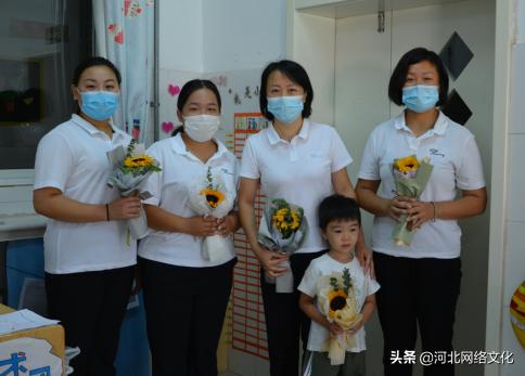 “匠心”所致，“芳华”自来——长安二幼教师节感恩活动