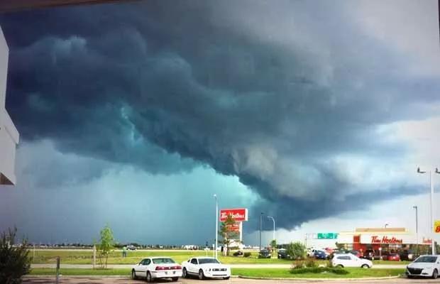 卡尔加里对蒙特利尔,卡尔加里多伦多对比