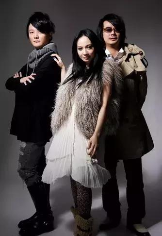 2004年华语乐坛有多疯,2004年华语乐坛流行歌曲巅峰