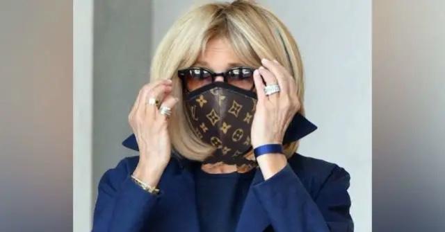 马克龙妻子买lv口罩,法国总统马克龙夫人拎lv包