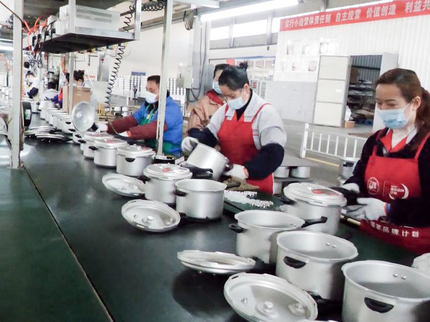 湖北爱仕达直营店,湖北新闻爱仕达