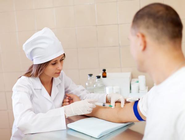 血液病会引起皮肤症状反复出现吗,反复发低烧37要警惕血液病