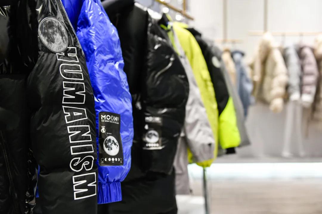 男装女装潮流感爆棚,冬季潮流男装女装穿搭