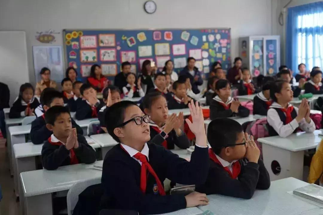 凤凰学校招生简章,凤凰学校招生公告