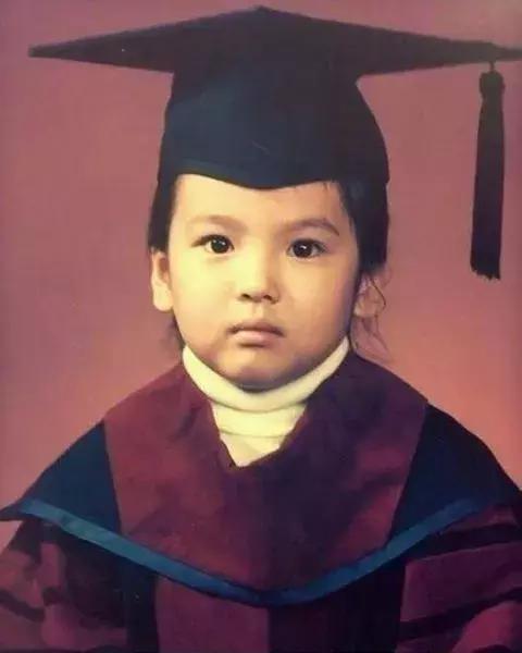 宋慧乔为何可以红这么多年,宋慧乔何穗惊艳亮相