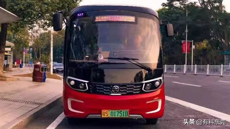 1元带你游寮步！你在路上看到这款中国红的巴士吗？