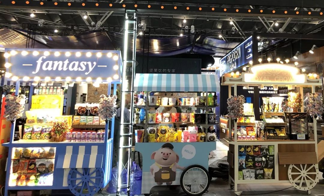 观众为什么喜欢主旋律电影,人们为什么喜欢在电影院吃爆米花