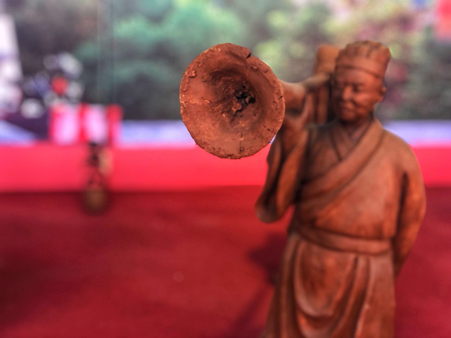 宝鸡凤翔雍州灵山在哪里,宝鸡市凤翔繁华地段