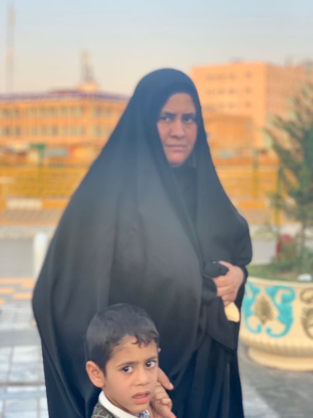 伊朗：黑纱下骚动的嬉皮青年