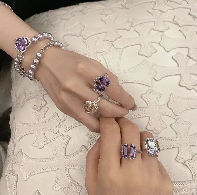 这个夏天你值得拥有的首饰系列,最流行不过时的戒指