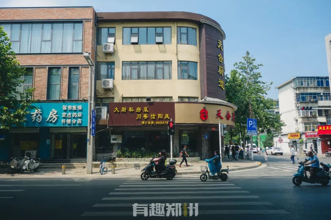 吃不完的饭逛不完的街,吃不完的美食走不完的小巷