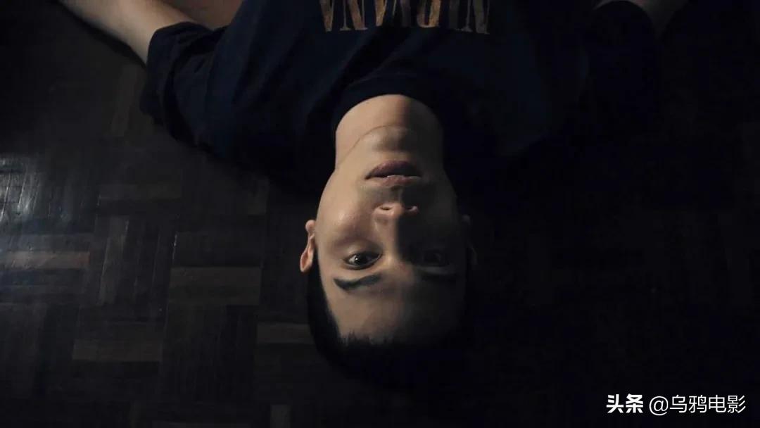 年度票房冠军，成人世界的赤裸真相，这片扒光了给你看