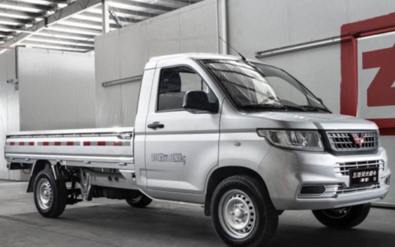 新一代五菱荣光小卡报价,五菱荣光小卡1.5新款报价及图片