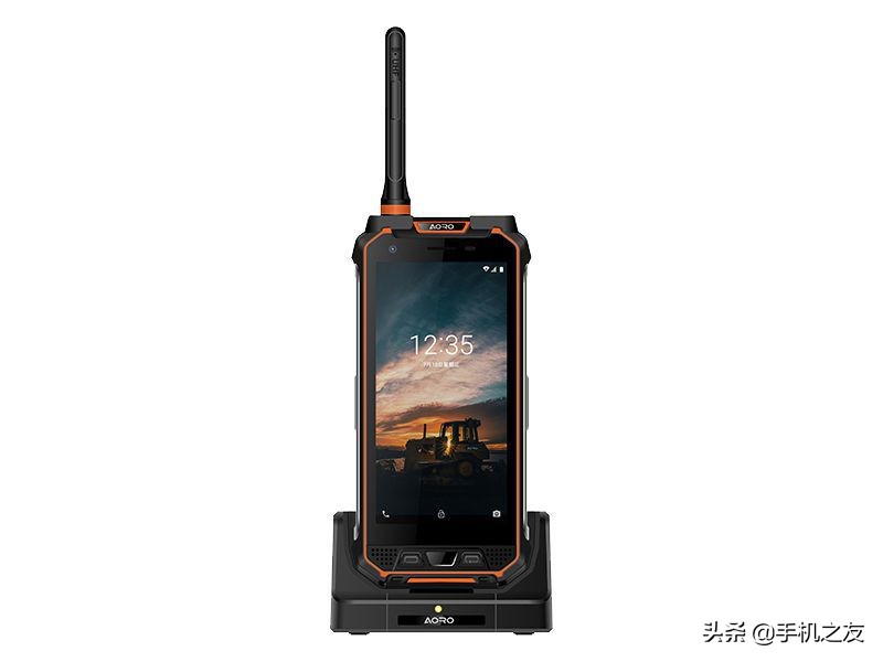 使用联发科MTK6763的遨游M5,128GB怎么样？漂亮，外观奇特啊