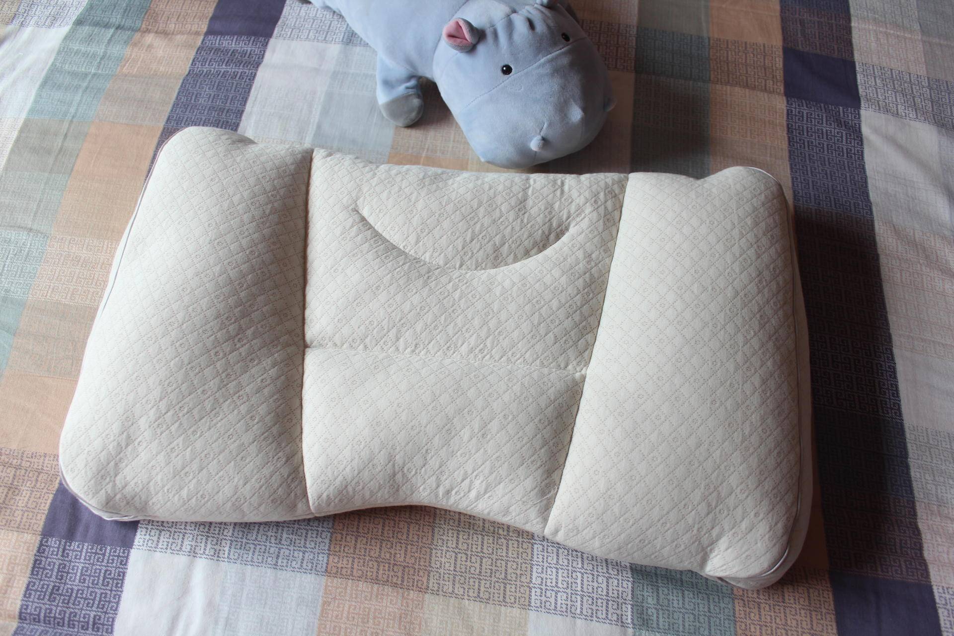 俗话说高枕无忧枕头是越高越好吗,枕头选什么材质的睡得舒服又健康