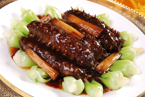 他是厨师的祖师爷、极致的小人!杀亲儿子为献肉,又反叛饿死主公