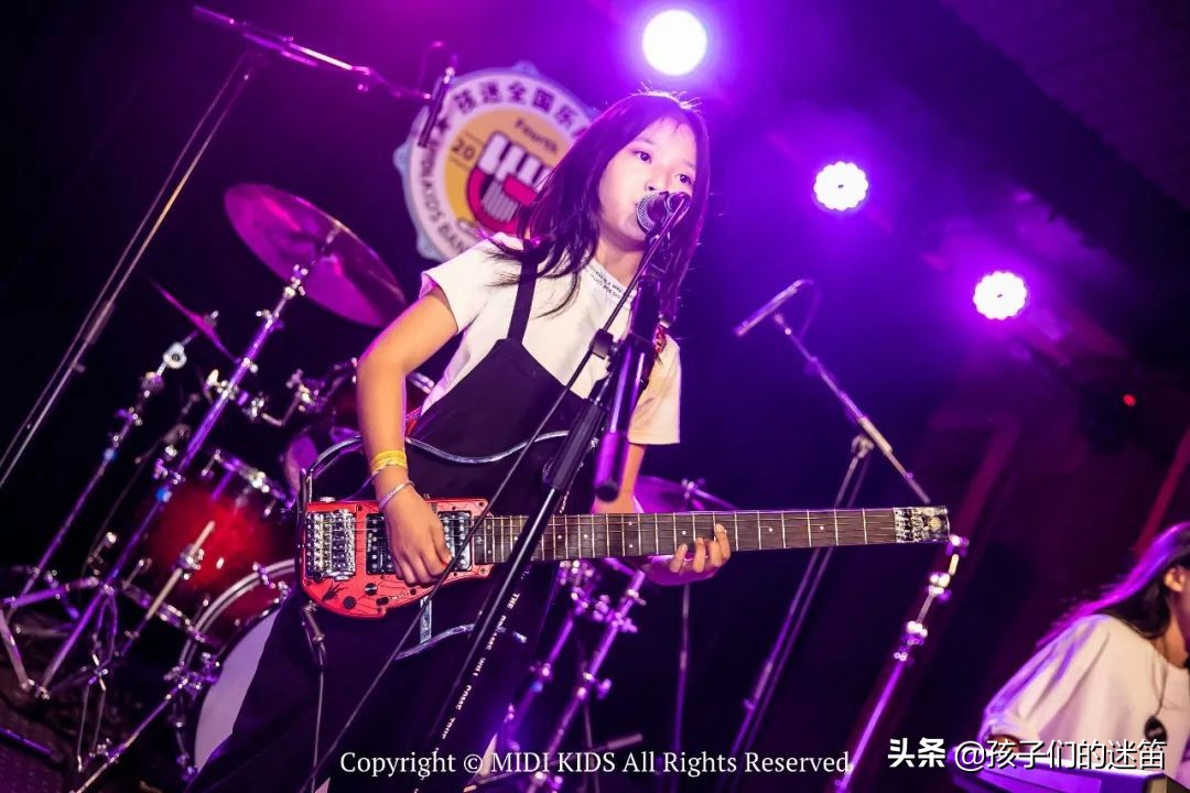 “想要个舞台证明自己，让你听到我们坚持梦想的声音”