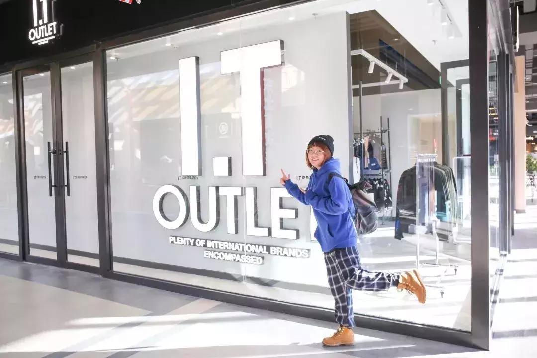 mk包包1499元,500多块钱买代购的mk包包